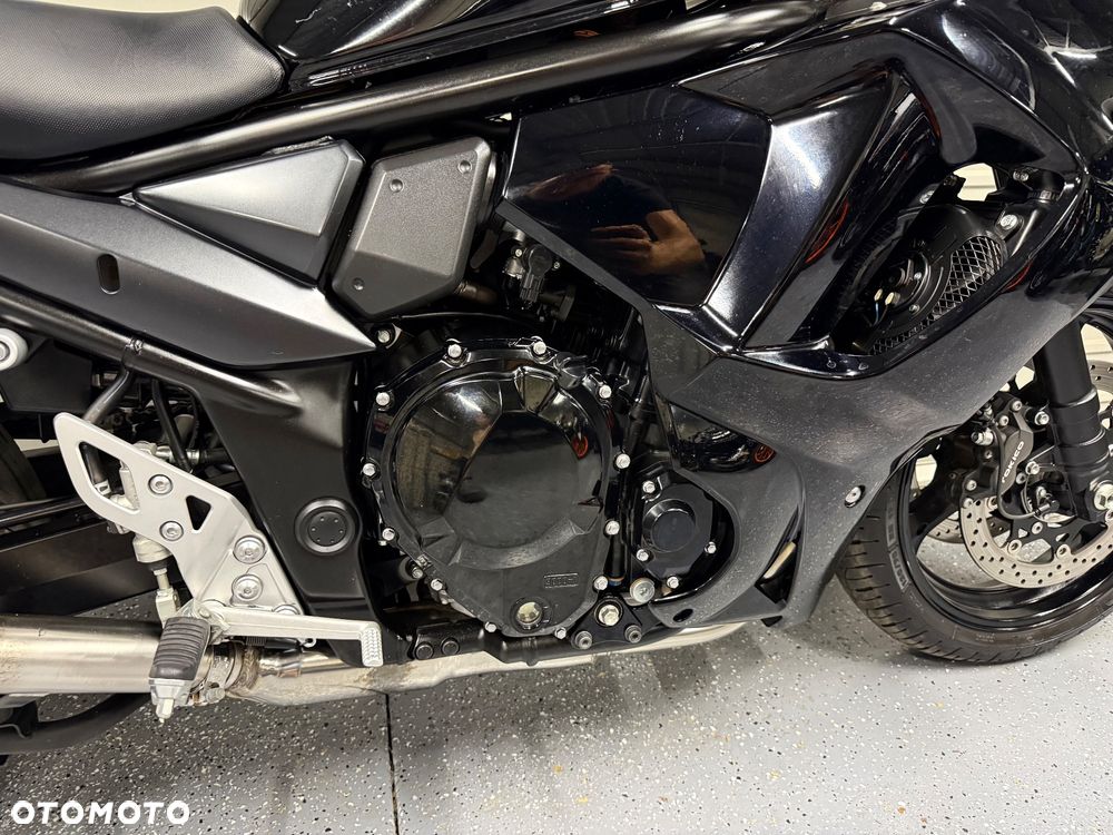 Suzuki GSX - 8