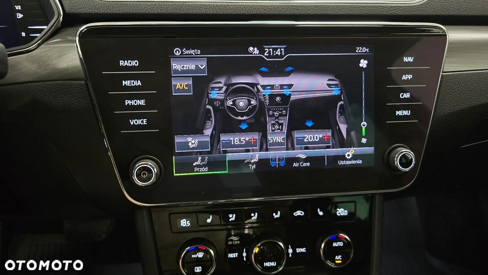 Skoda Superb 1.5 TSI Style DSG - 32