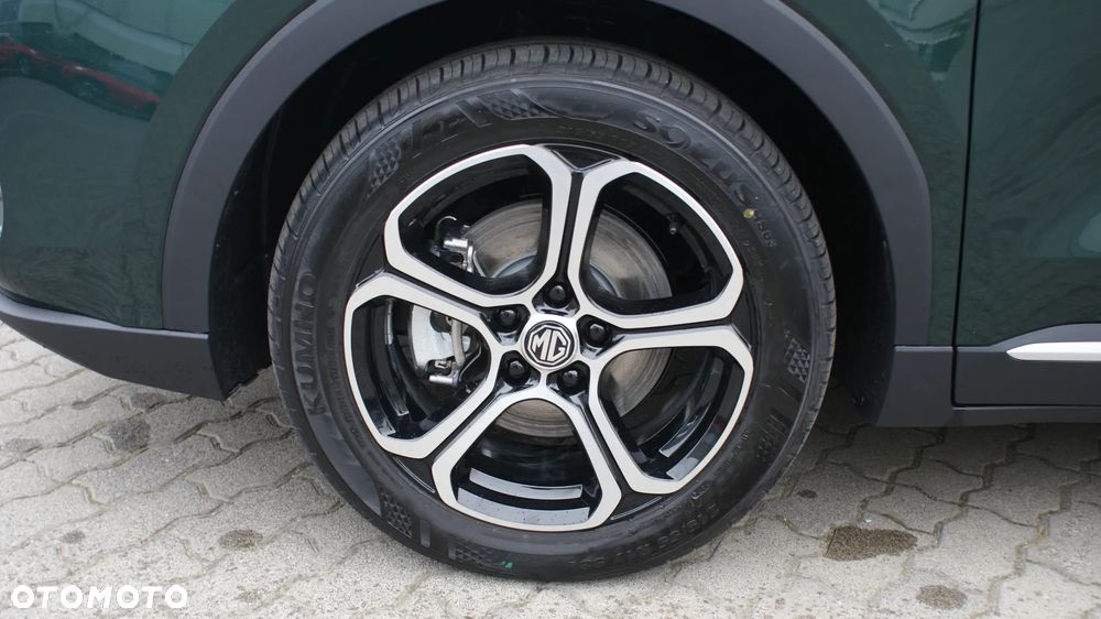 MG ZS Hybrid+ - 16