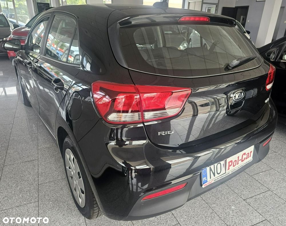 Kia Rio 1.0 T-GDI 100 Dream-Team Edition - 8