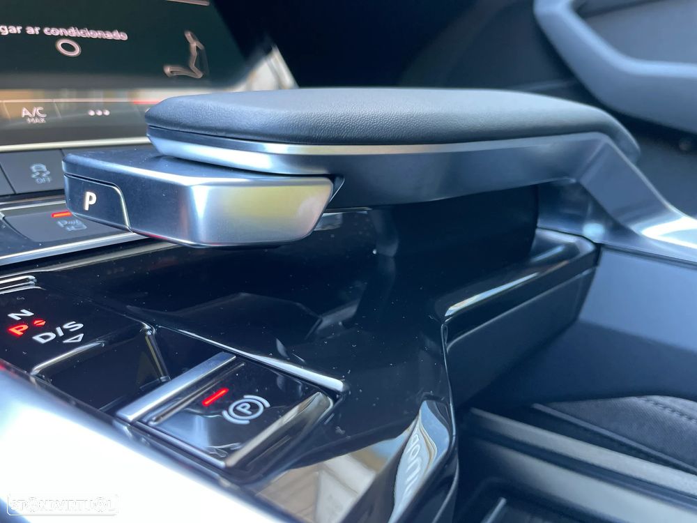 Audi Q8 e-Tron 55 quattro Advanced - 21