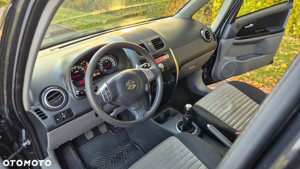 Suzuki SX4 1.6 VVT 4x4 Style - 5