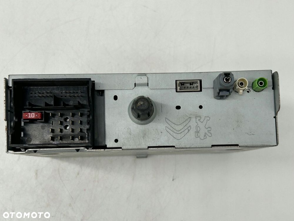 radioodtwarzacz stacja multimedialna peugeot 508 9676837780 - 3