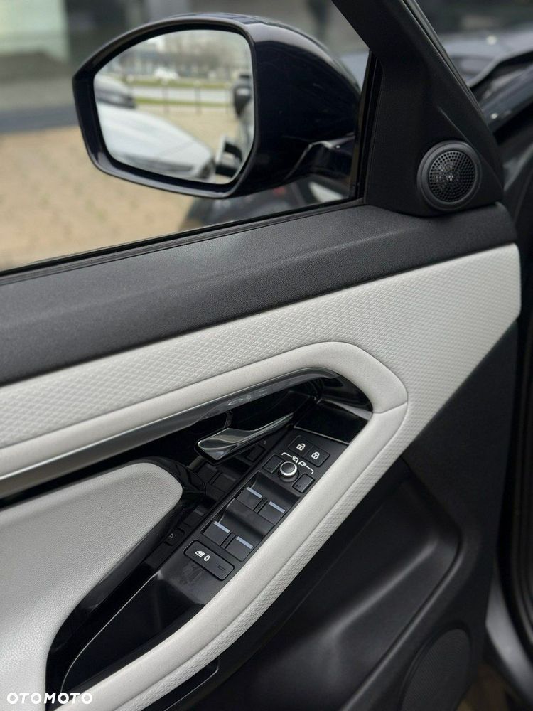 Land Rover Range Rover Evoque - 15