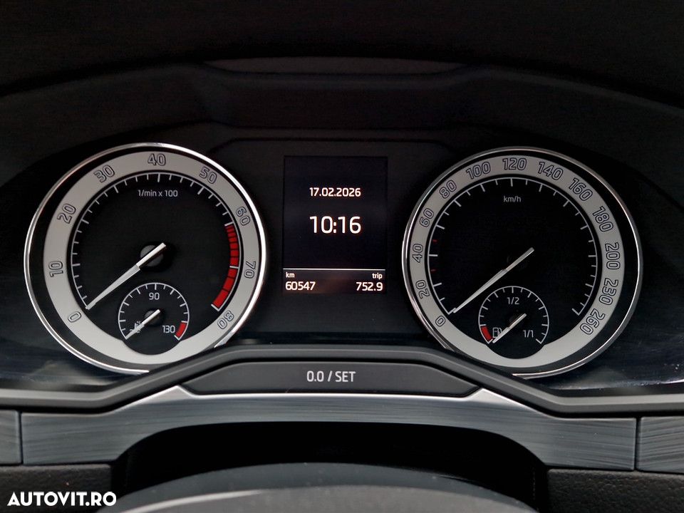 Skoda Superb 1.5 TSI DSG Ambition - 20