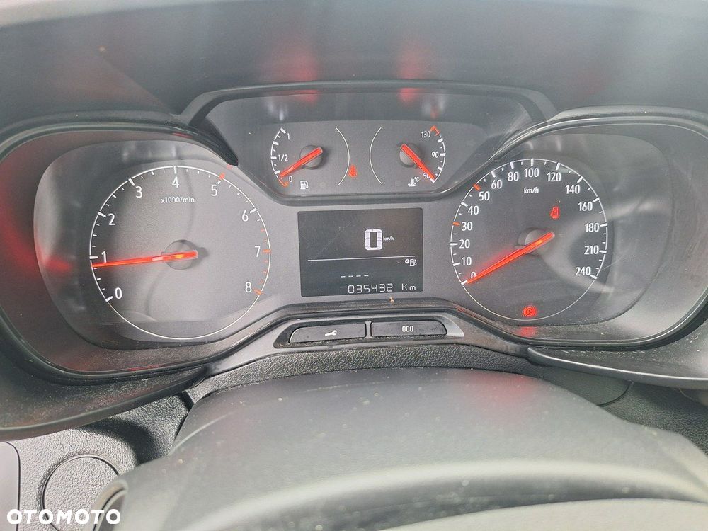 Opel Combo - 8