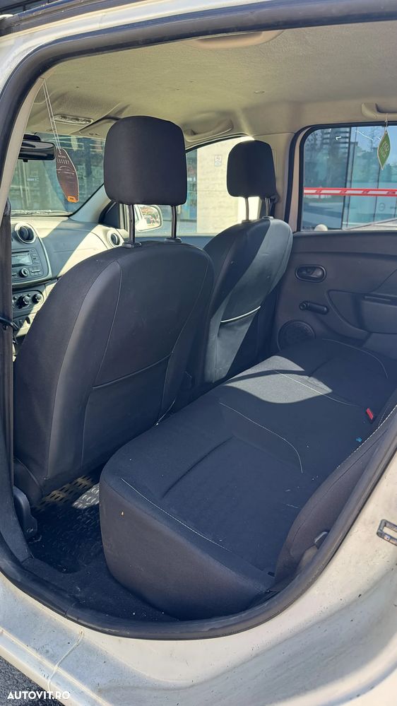 Dacia Sandero 1.5 90CP Laureate - 11