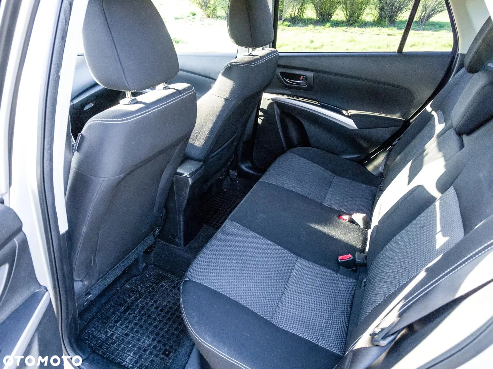 Suzuki SX4 S-Cross 1.6 Comfort - 14
