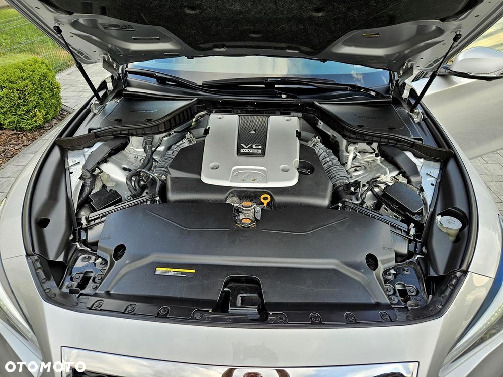 Infiniti Q50 - 34