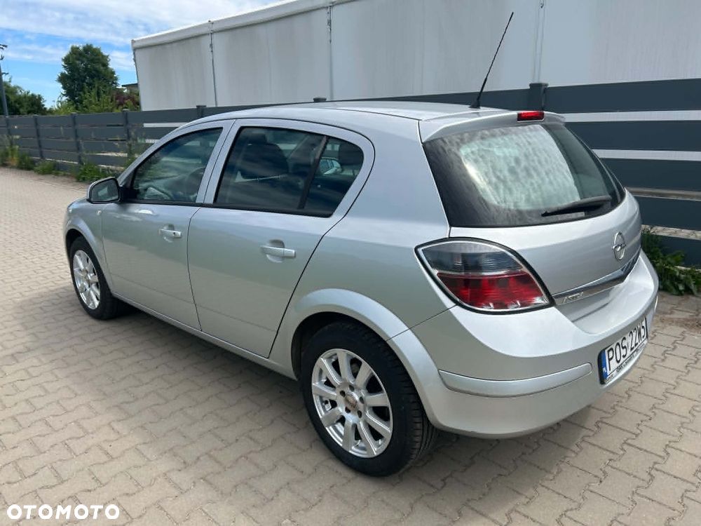 Opel Astra 1.6 - 6