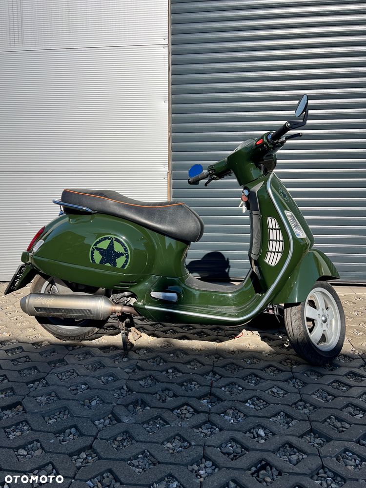 Vespa Grantourismo - 4