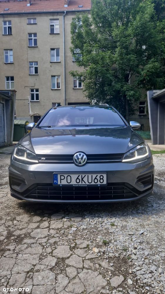 Volkswagen Golf - 5