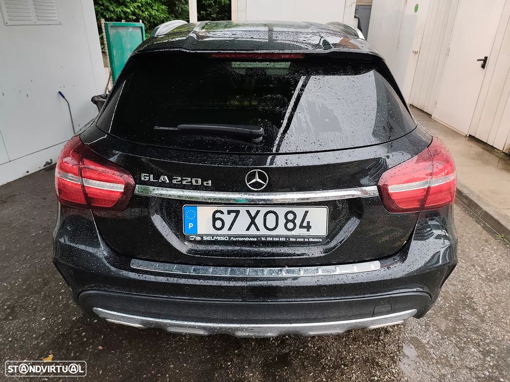Mercedes-Benz GLA 220 d 7G-DCT AMG Line - 21