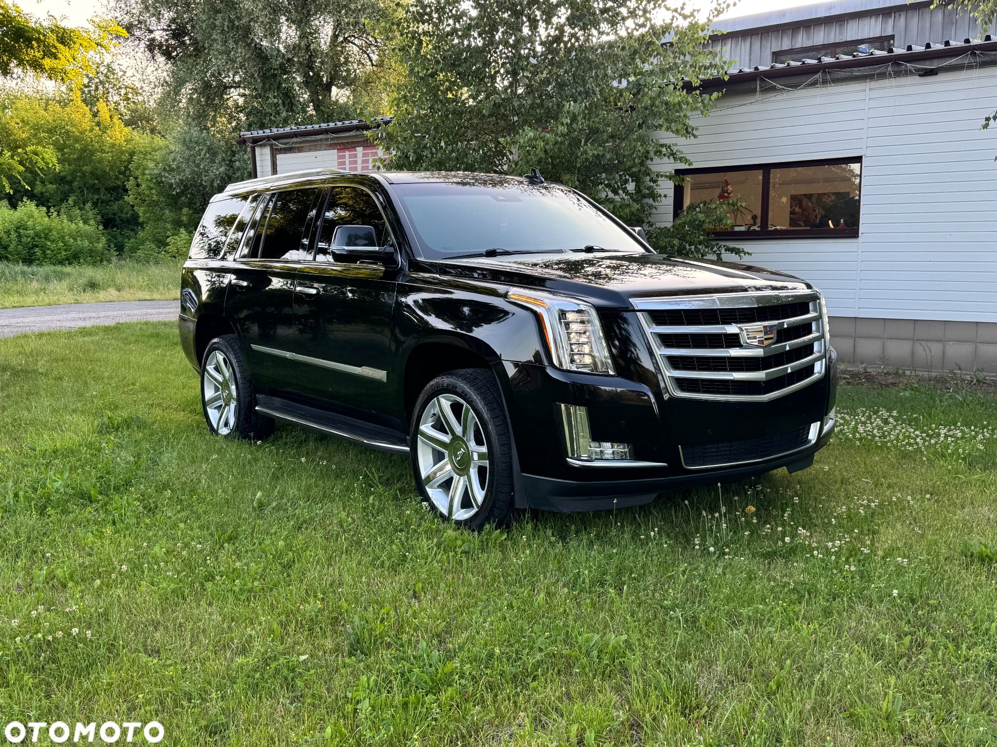 Cadillac Escalade 6.2 V8 AWD AT Premium - 1