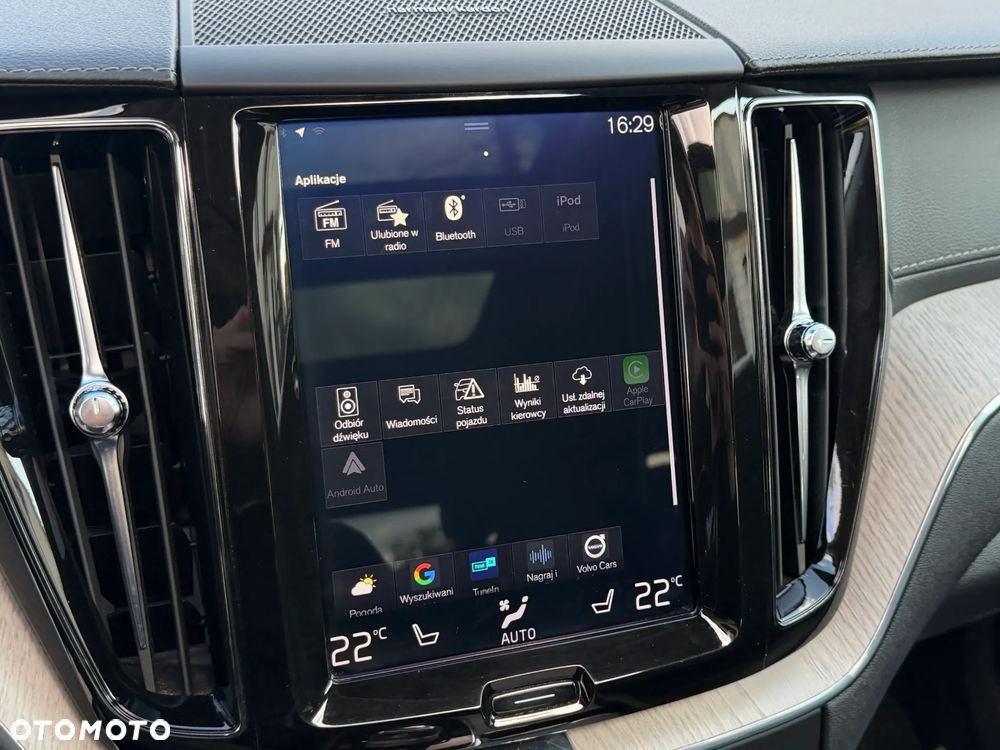 Volvo XC 60 T8 AWD Plug-In Hybrid Inscription - 18