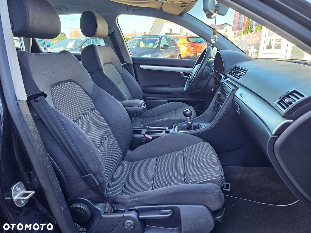 Audi A4 Limousine 2.0T FSI Quattro - 17