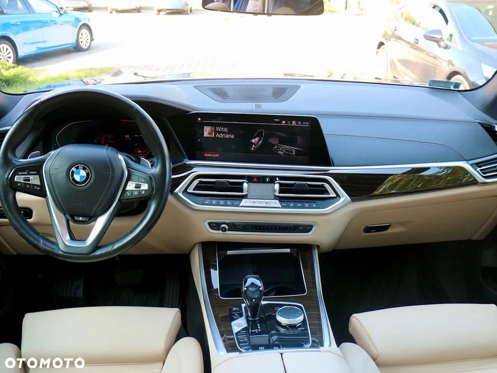 BMW X5 xDrive40i - 13