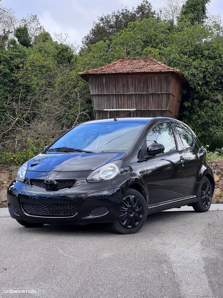 Toyota Aygo City - 2