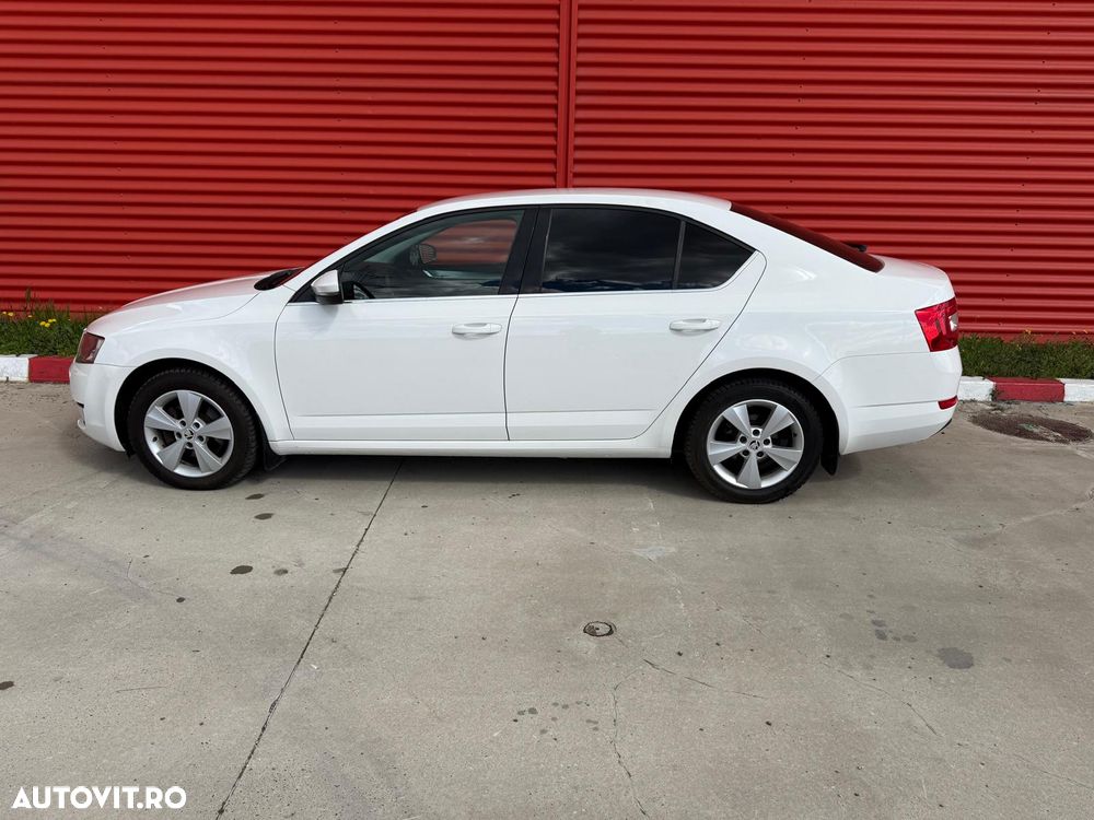 Skoda Octavia - 7
