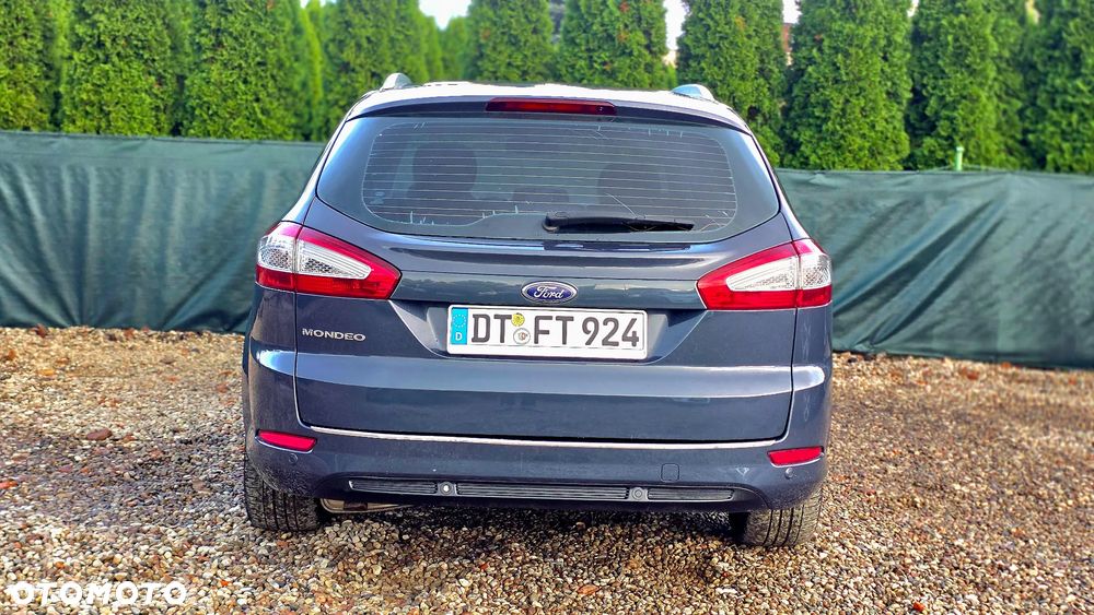 Ford Mondeo - 12