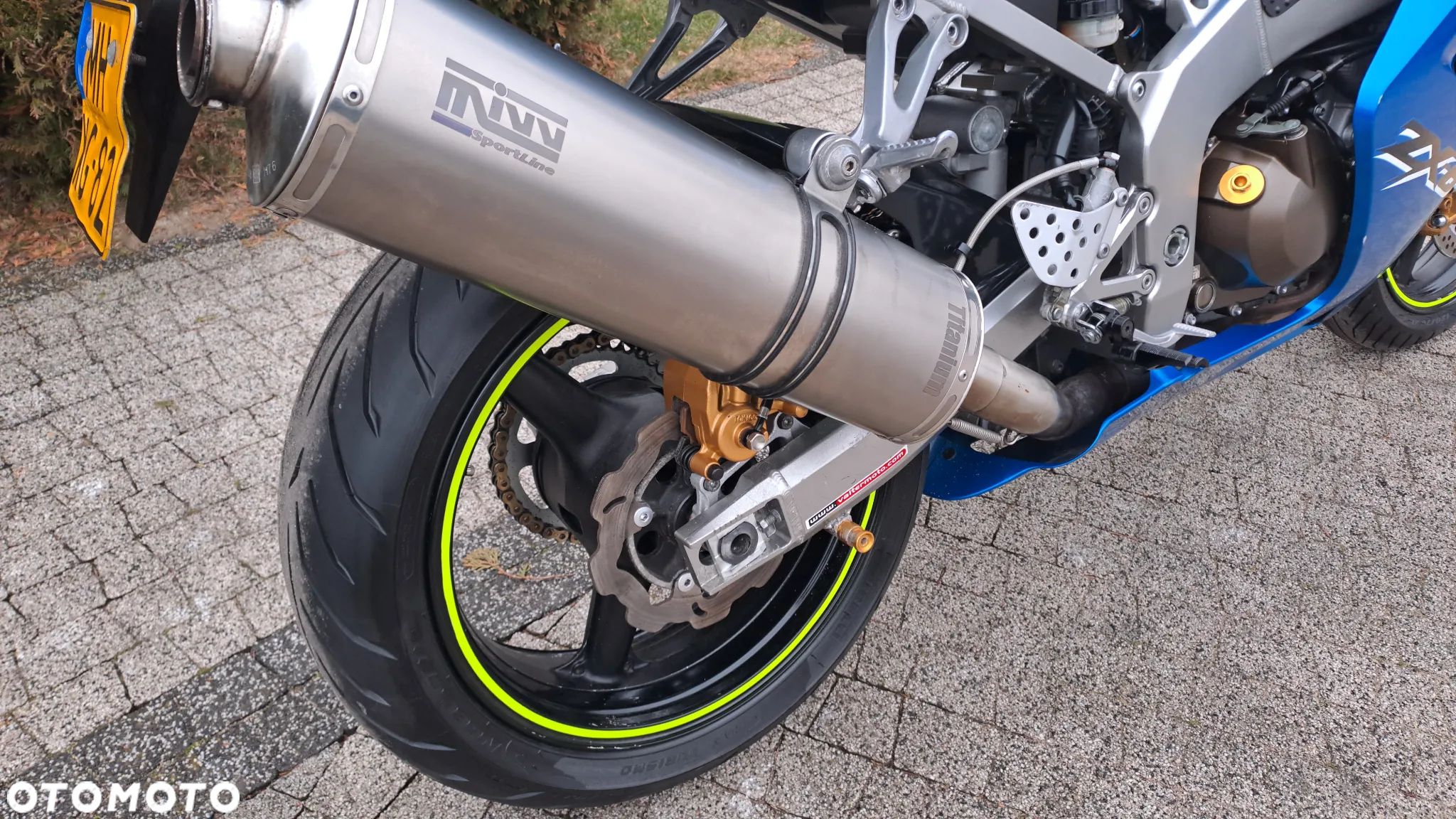 Kawasaki ZX - 28