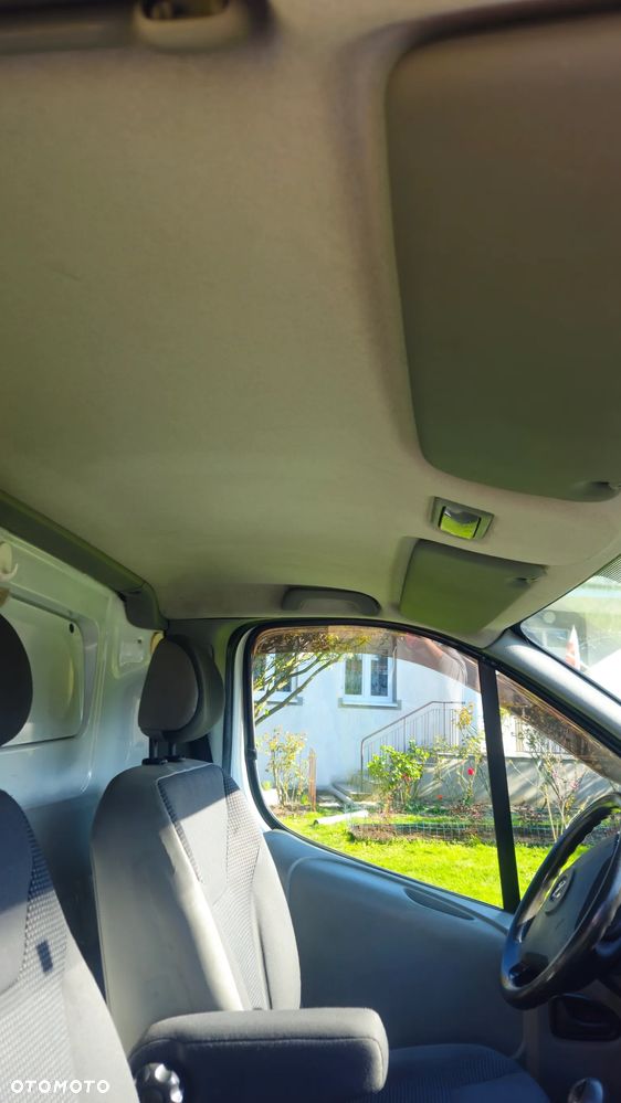 Opel Vivaro - 19