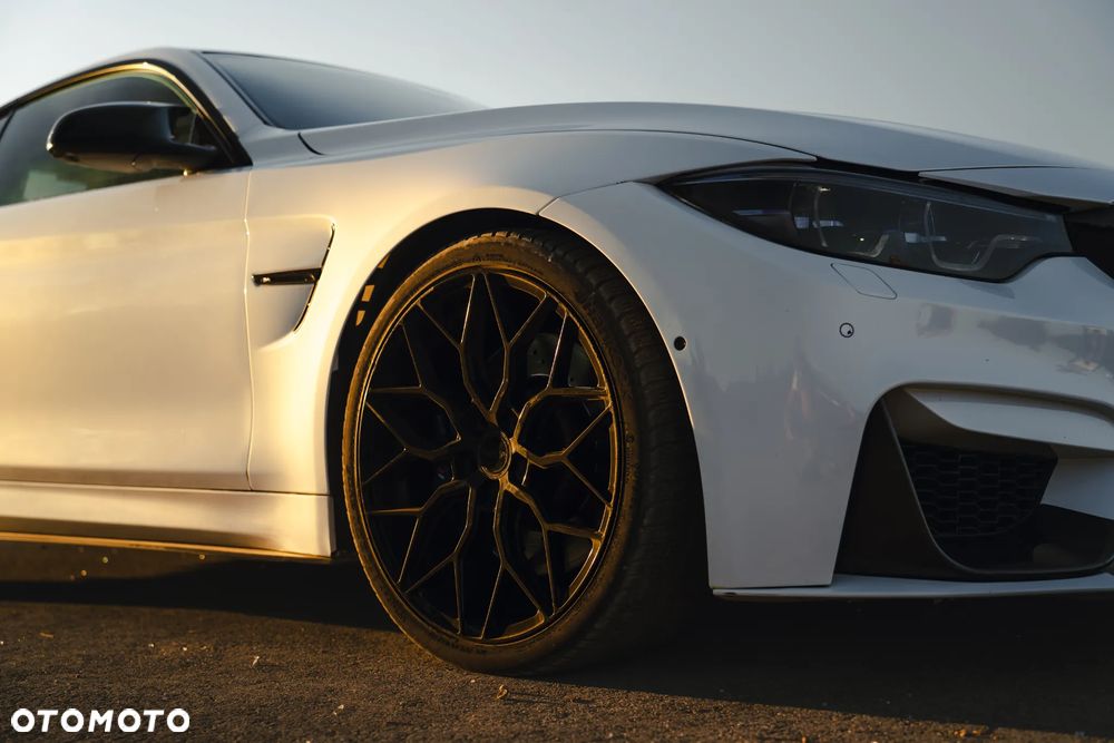 BMW M4 - 11