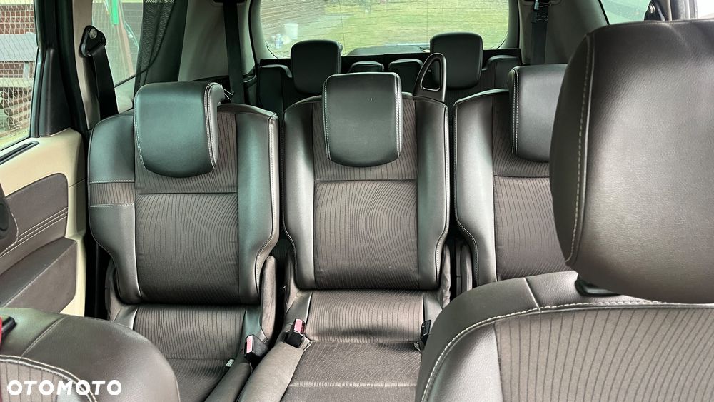 Renault Grand Scenic Gr 1.6 dCi Energy Bose Edition - 6