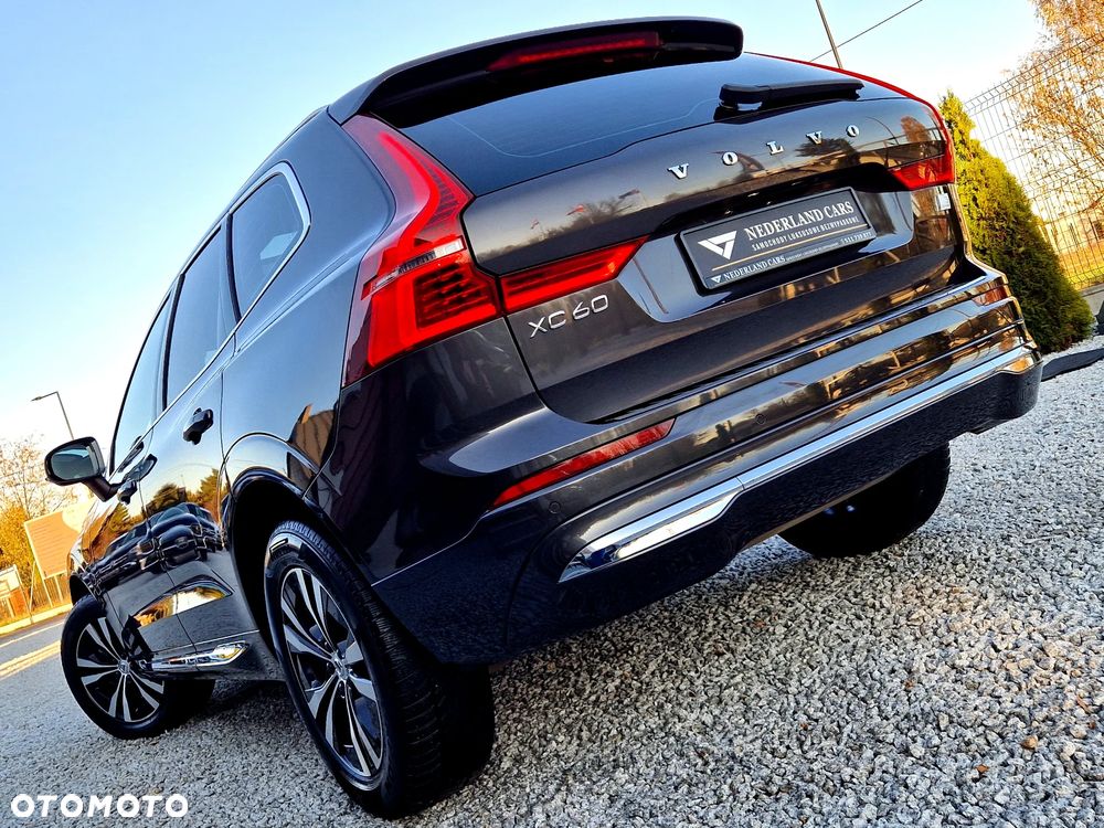 Volvo XC 60 T6 AWD Recharge Geartronic Inscription Expression - 6