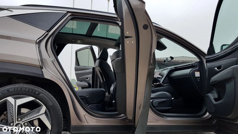 Hyundai Tucson 1.6 T-GDi 48V Platinum 4WD DCT - 12