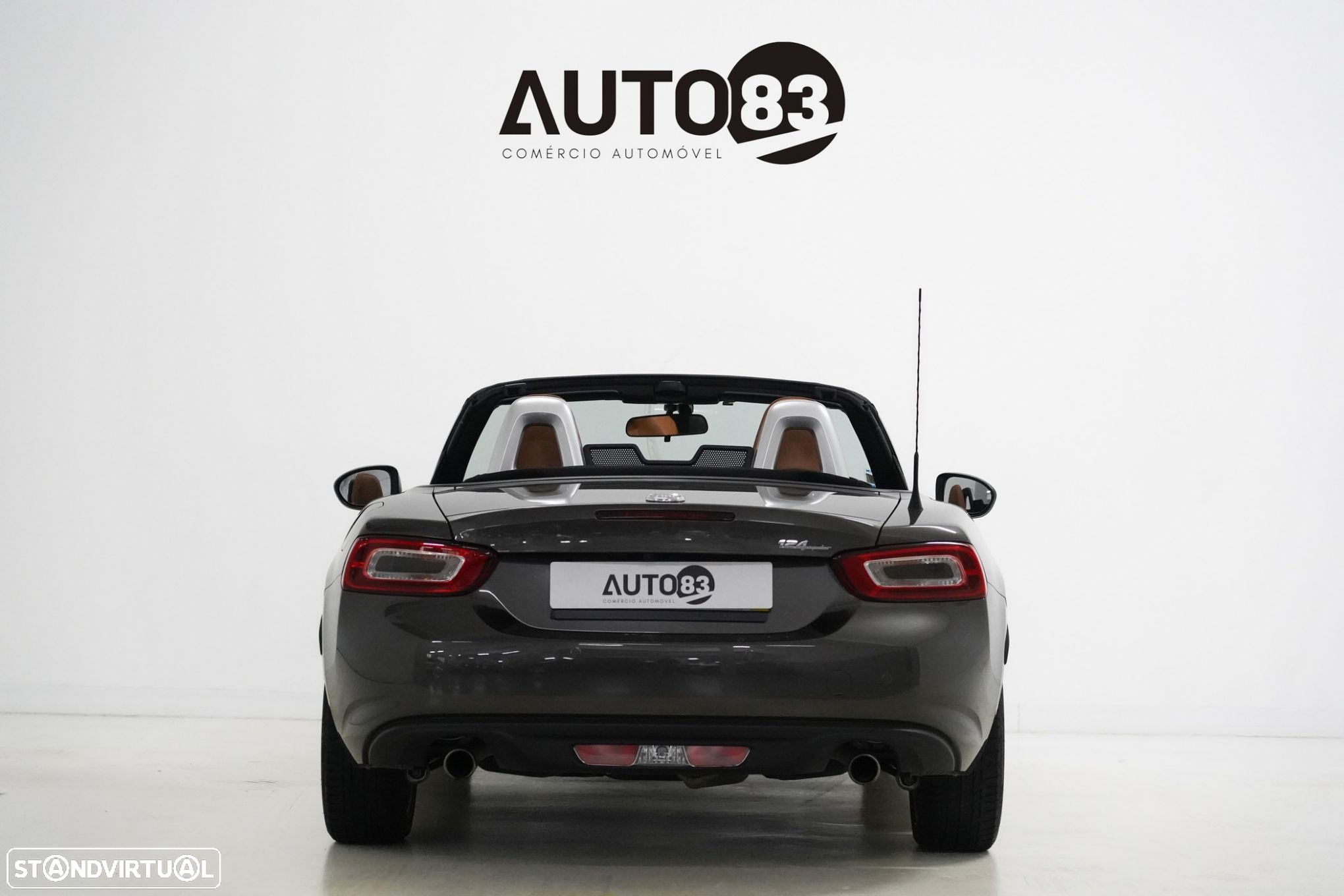 Fiat 124 Spider 1.4 T Multiair Lusso AT - 8