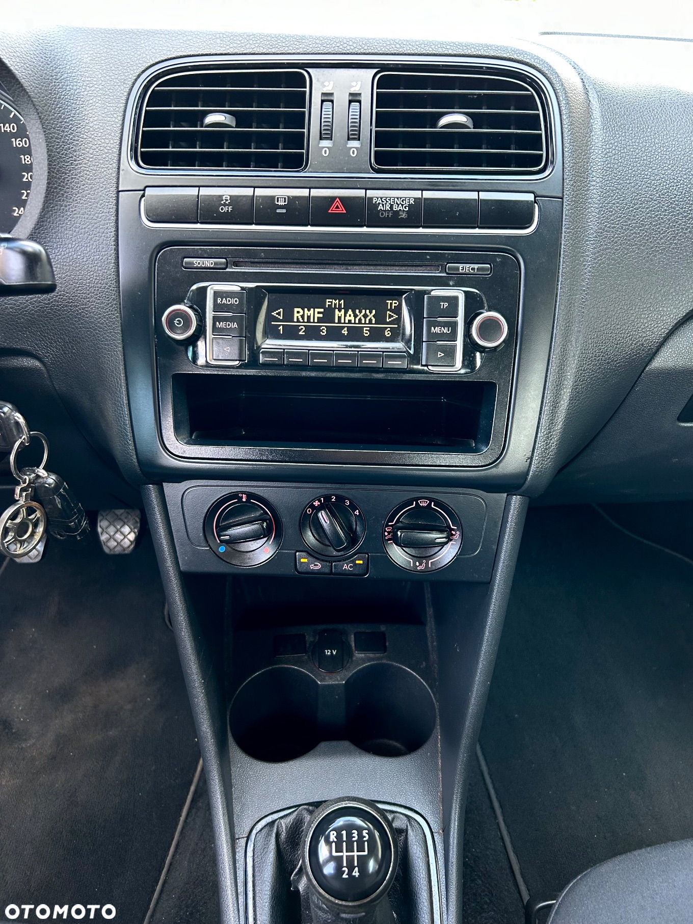 Volkswagen Polo 1.6 TDI Comfortline - 22