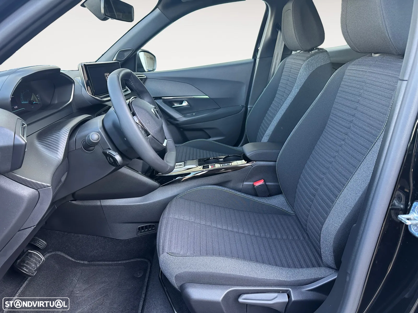 Peugeot e-2008 54 kWh Active - 10