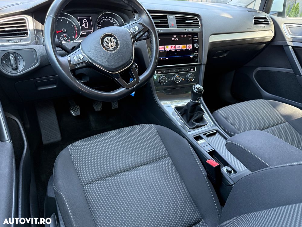 Volkswagen Golf 1.5 TSI BlueMotion ACT Comfortline - 3