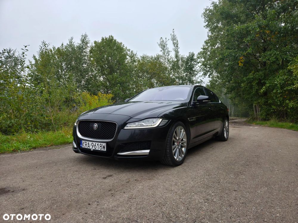 Jaguar XF