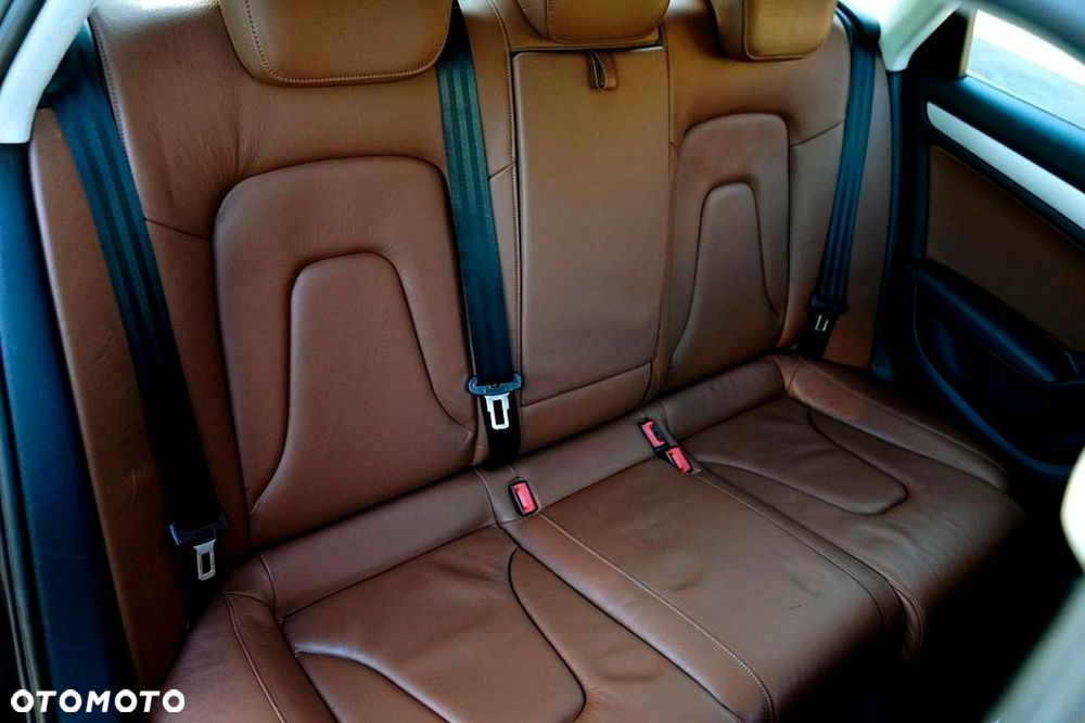Audi A4 Limousine 2.0 TDI 112g DPF Ambiente - 22