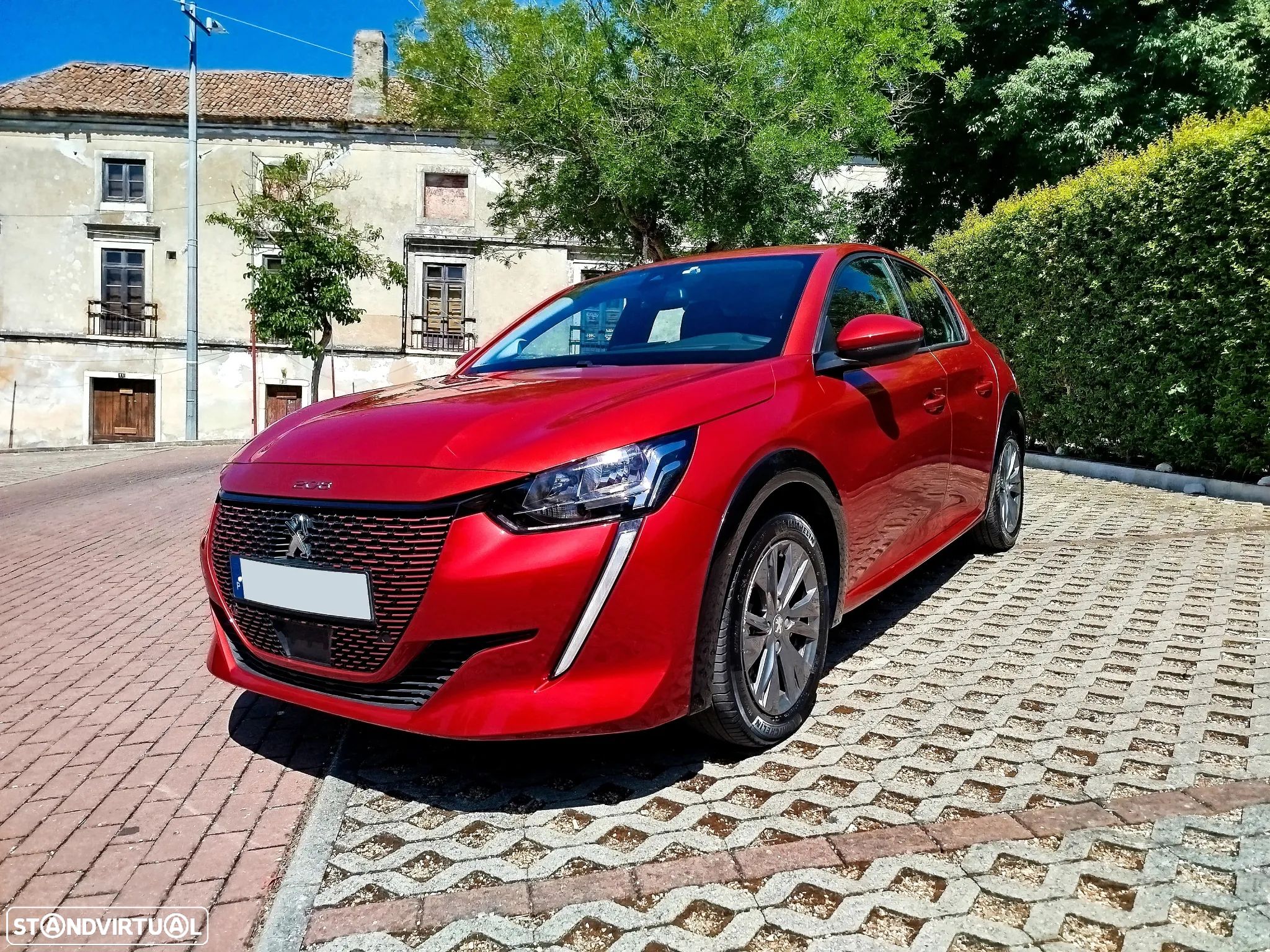 Peugeot e-208 50 kWh Allure - 1