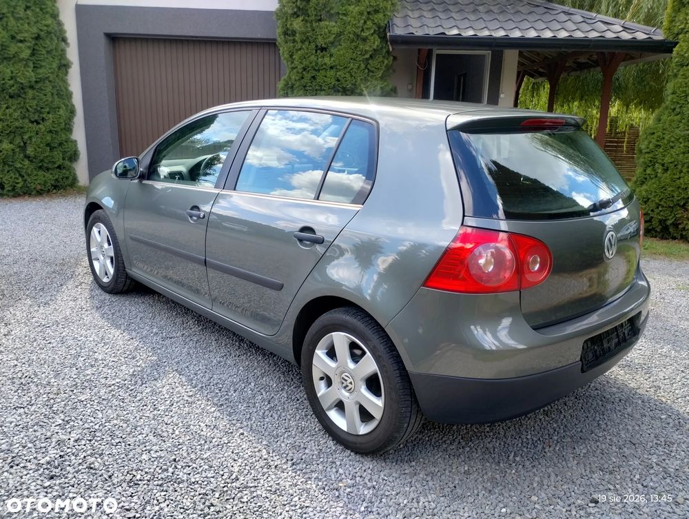 Volkswagen Golf 1.6 Trendline - 11