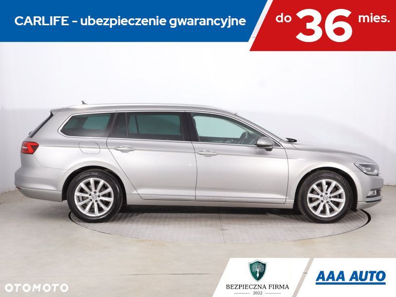 Volkswagen Passat Variant - 8