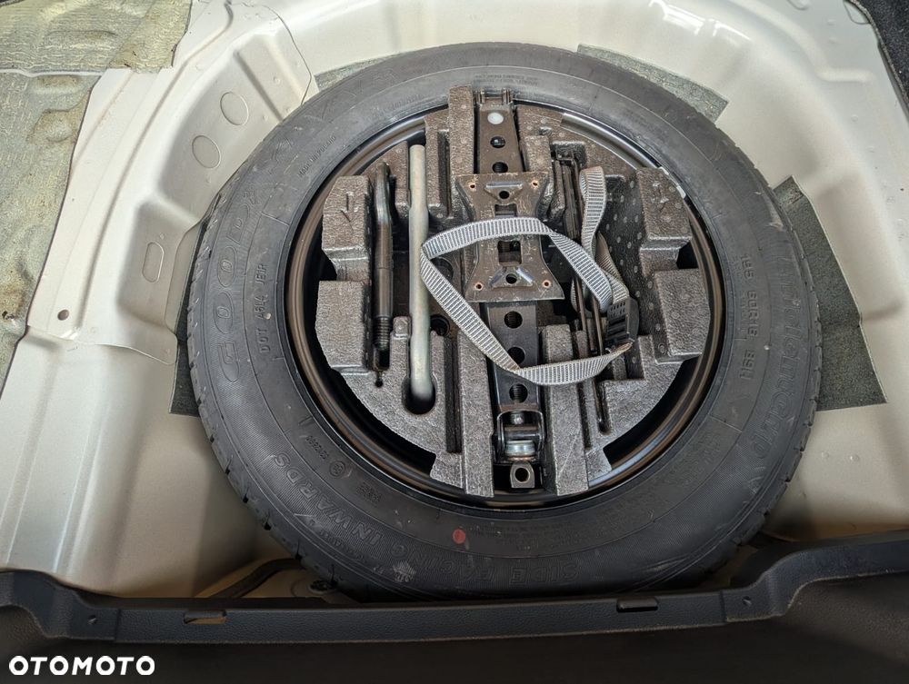 Skoda Kamiq 1.0 TSI Monte Carlo - 17