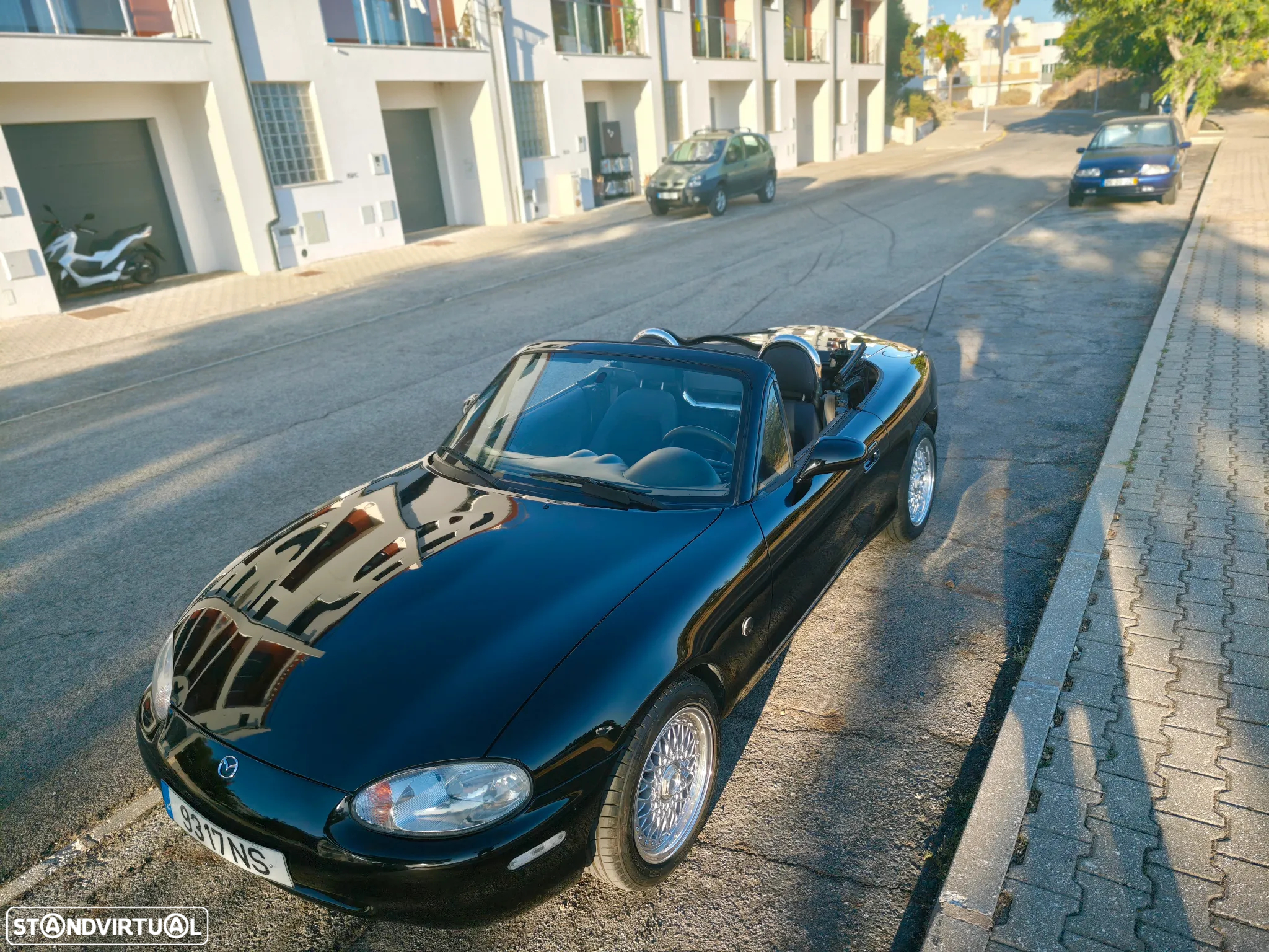 Mazda MX-5 1.6 Hard Top - 2