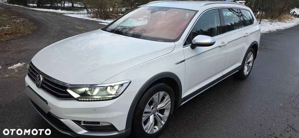 Volkswagen Passat Alltrack 2.0 TDI SCR DSG 4Motion - 1