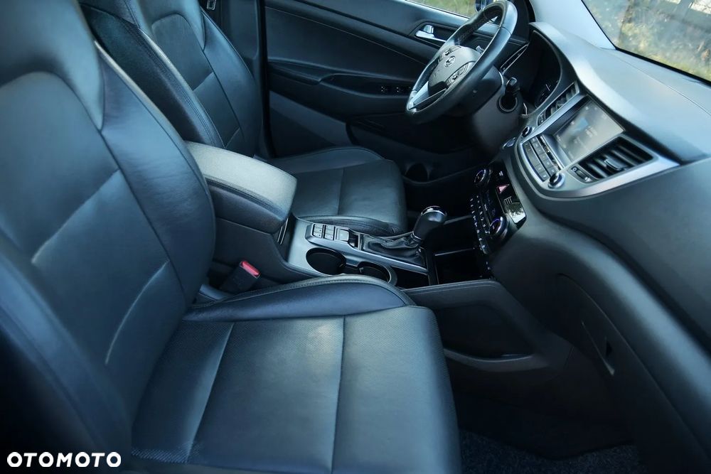 Hyundai Tucson 1.7 CRDI BlueDrive Premium 2WD DCT - 19