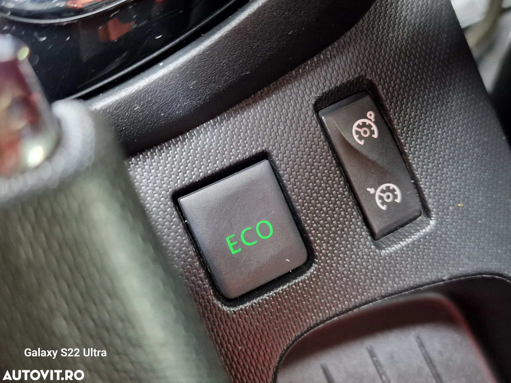 Renault Captur dCi 90 EDC Dynamique - 22