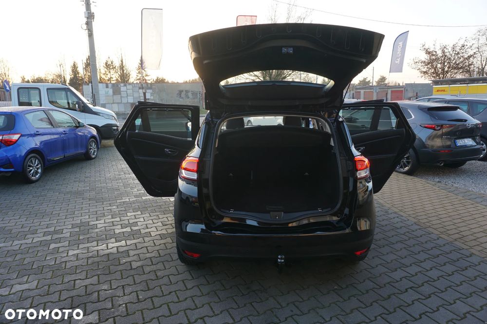 Renault Scenic ENERGY TCe 115 EXPERIENCE - 17