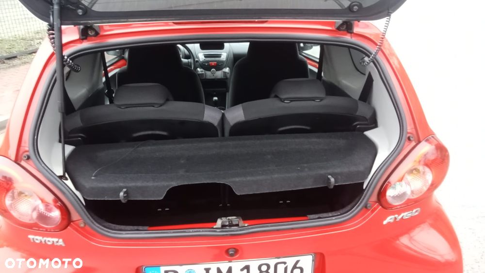 Toyota Aygo Multi Mode Club - 18