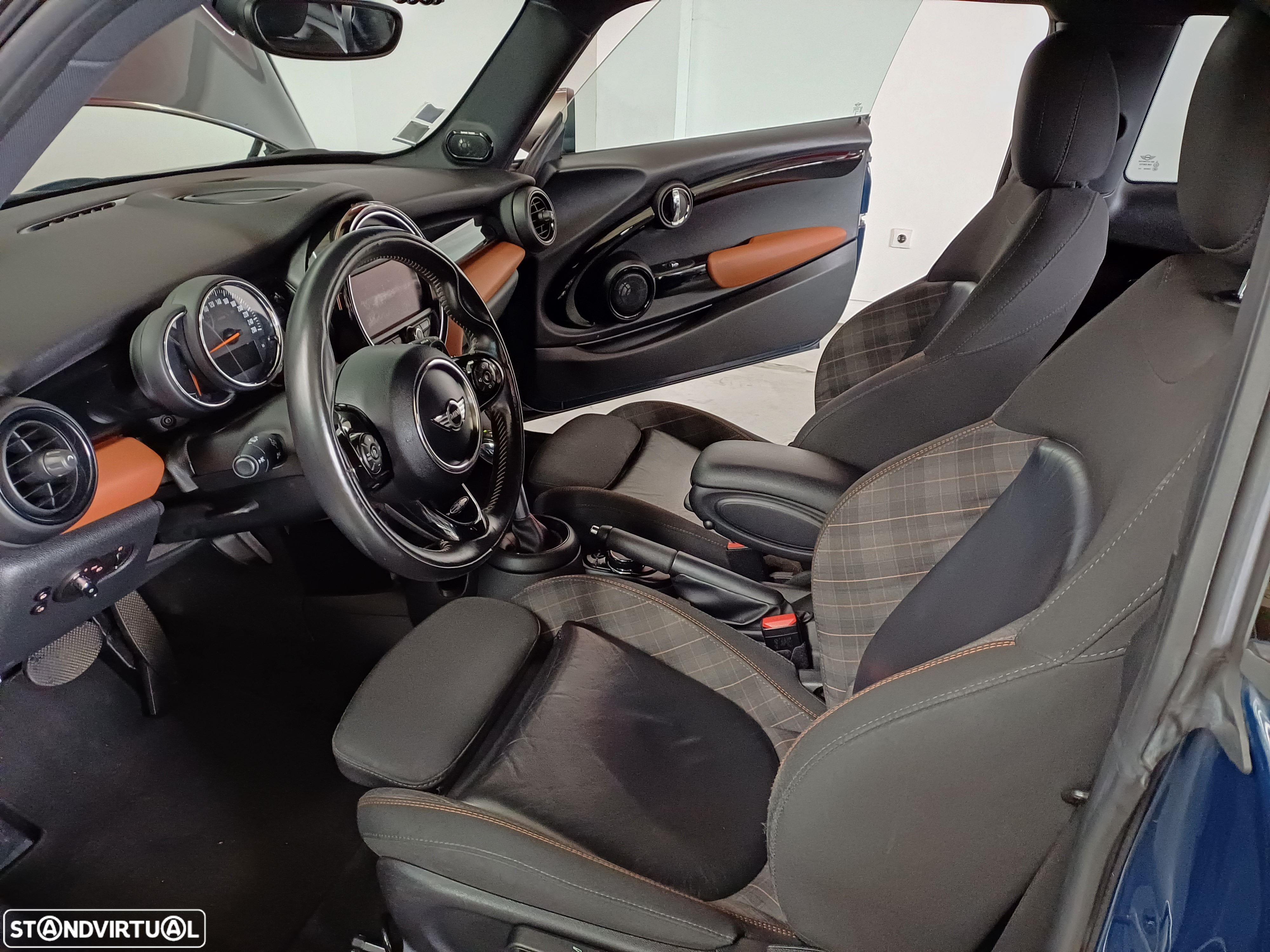 MINI 3 Portas Cooper SD Auto Desportiva - 5
