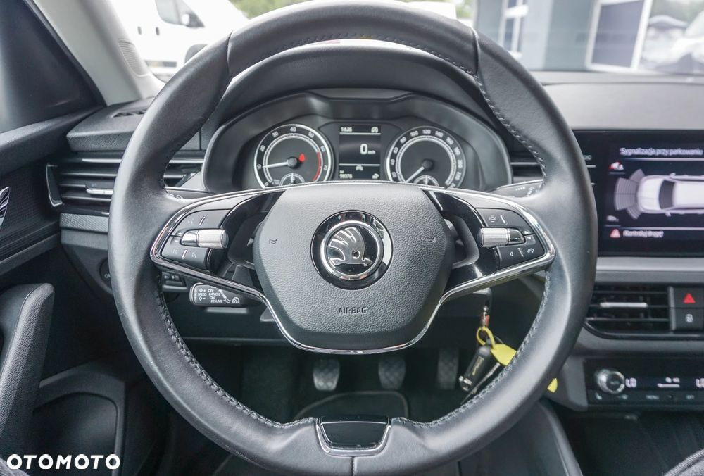 Skoda Kamiq 1.0 TSI Ambition - 10