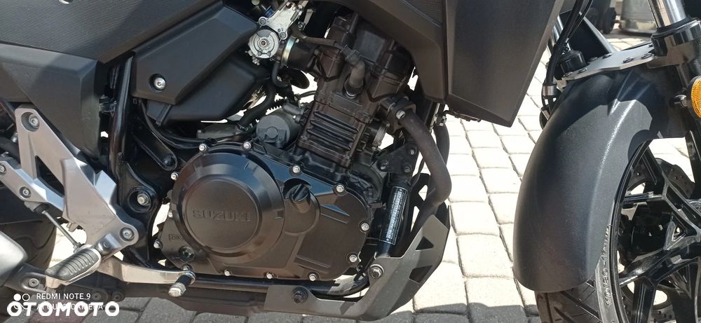 Suzuki DL - 5
