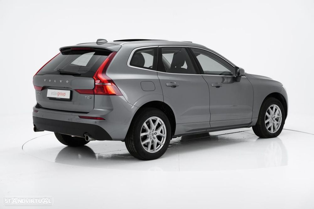 Volvo XC 60 2.0 T6 PHEV R-Design AWD - 3